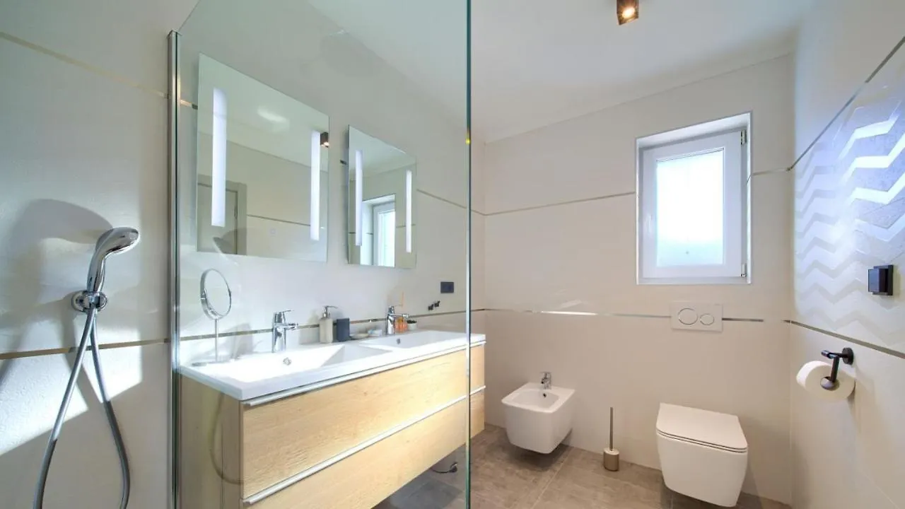Luxury Villa Valentina With Spa Zone And Outdoor Pool, Near The Sea Sveti Vid-Miholjice